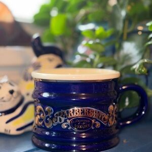 VINTAGE 1976 Classic Franklin Toiletry Co. Barbershop Luxury Shaving Mug